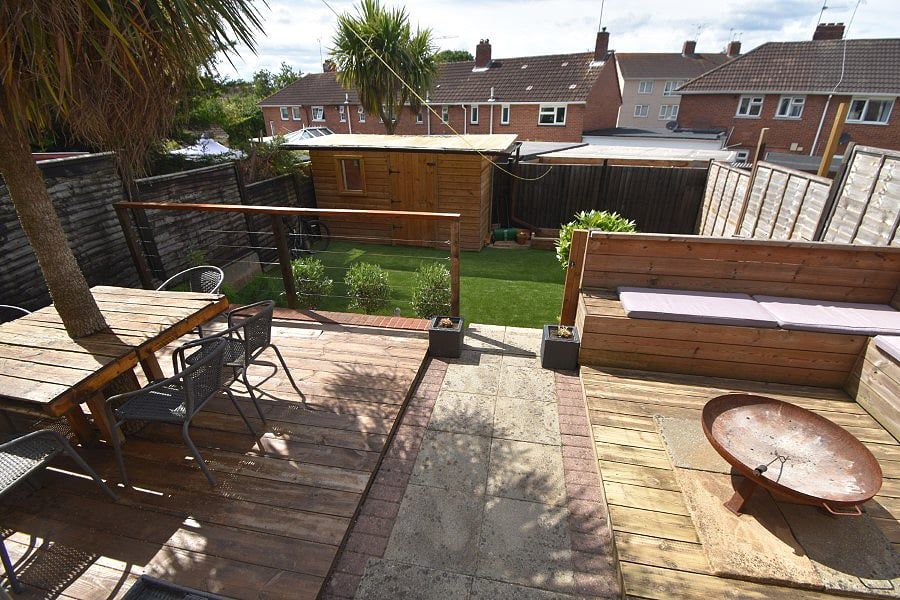 Property photo 2 of 18