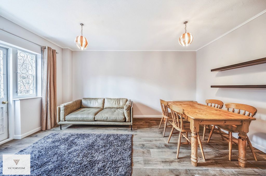 Property photo 3 of 20 1959784