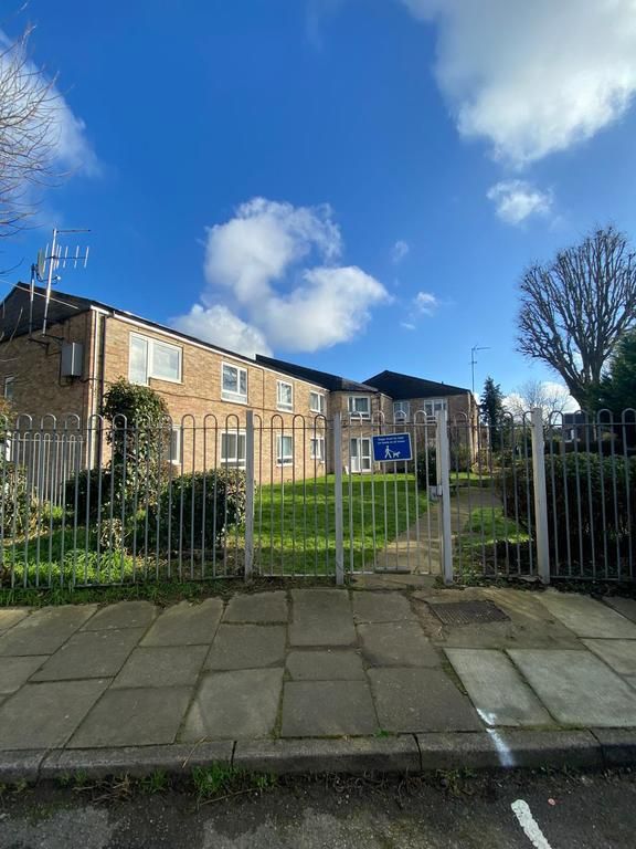 Property photo 1 of 7