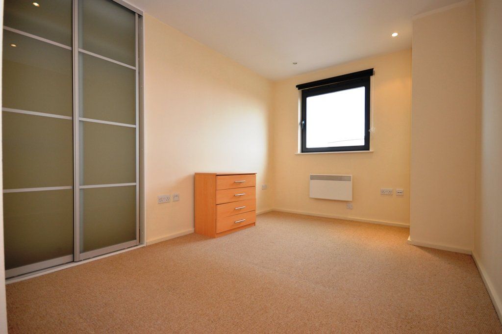 Property photo 3 of 8 Gallery