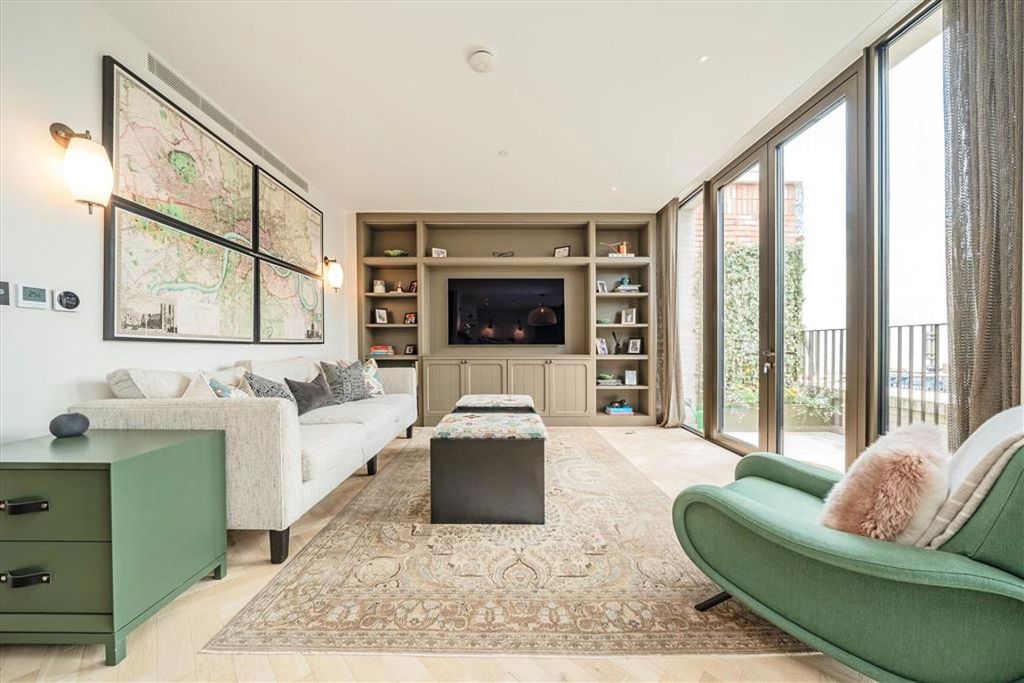 Property photo 3 of 8