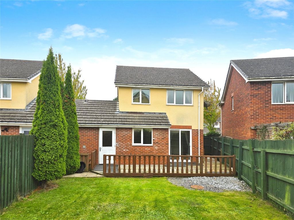 Property photo 1 of 14 Rear Garden