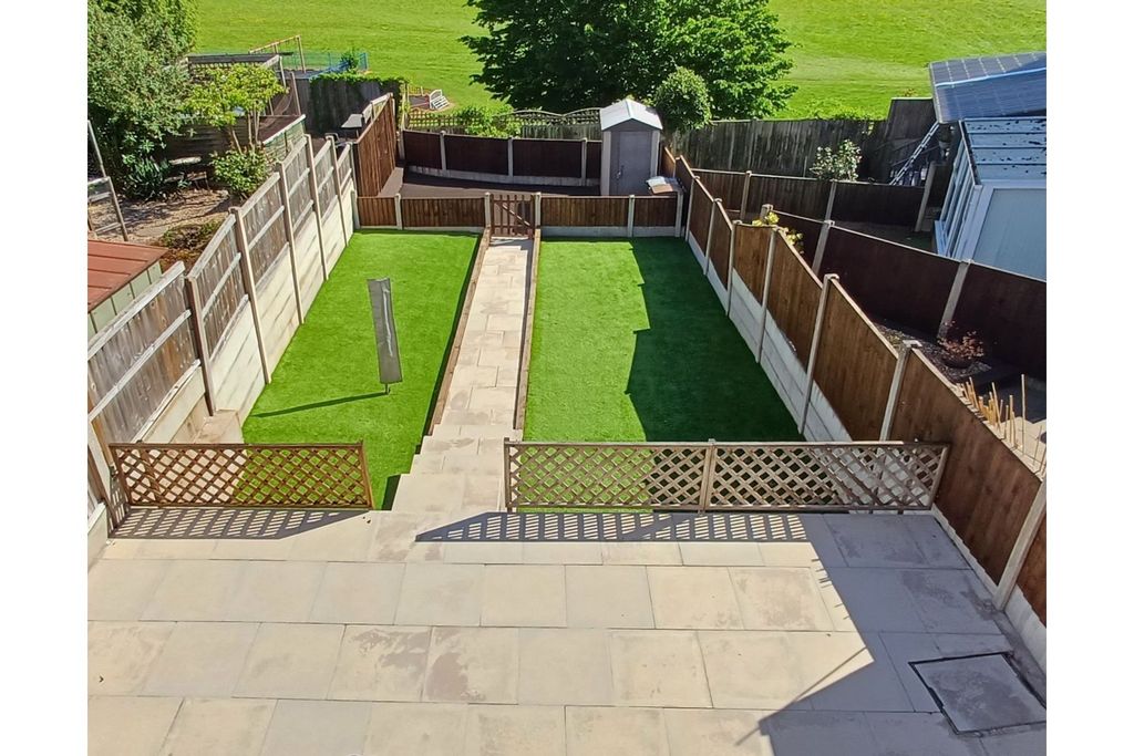 Property photo 1 of 14 Garden