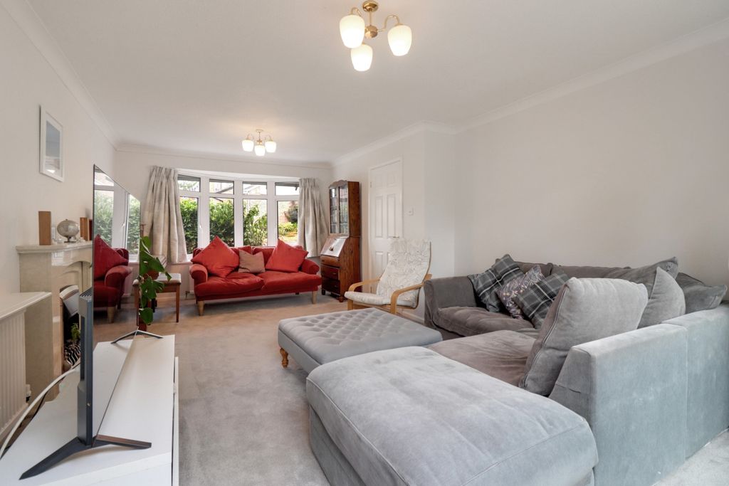 Property photo 2 of 15 Sitting Room