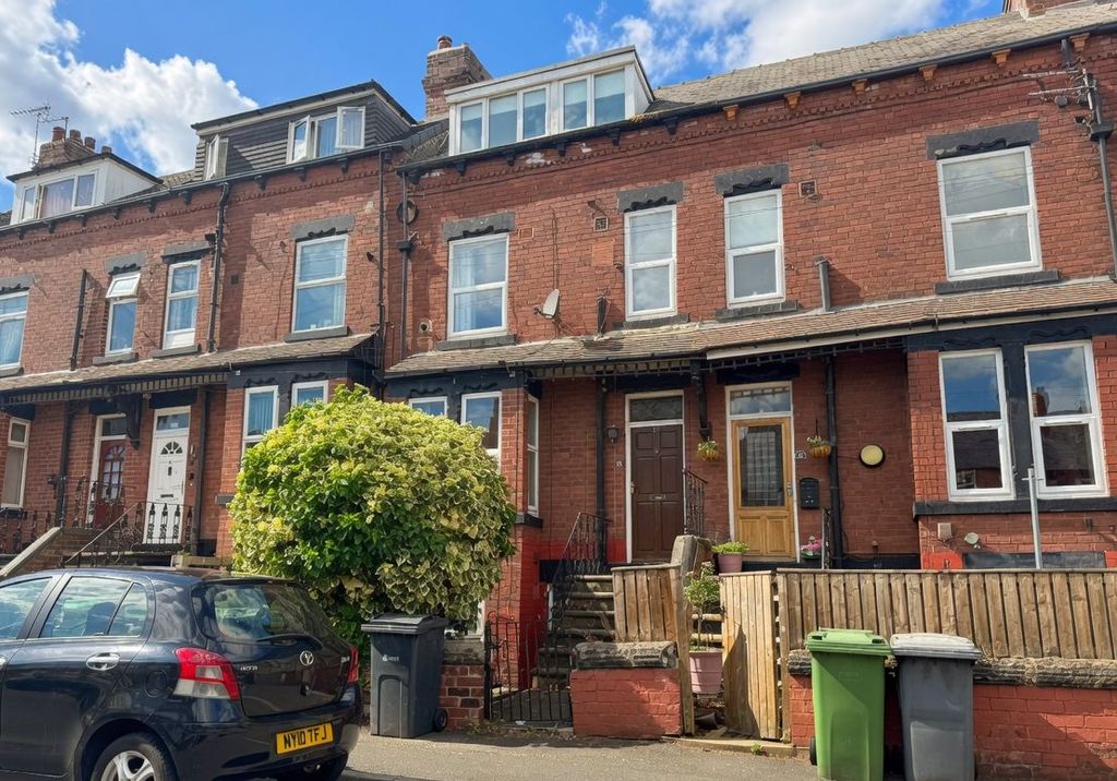 Property photo 1 of 1