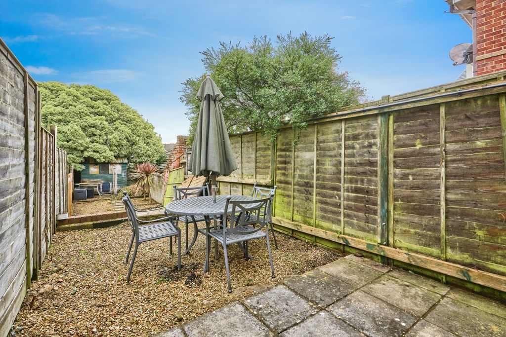 Property photo 2 of 14 Photo