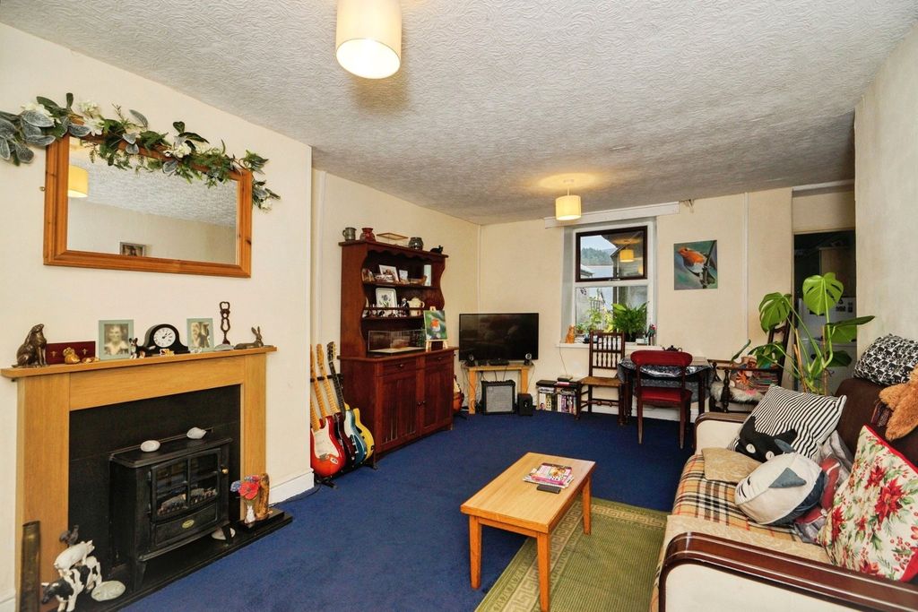 Property photo 2 of 17 Picture No. 03