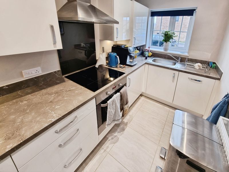 Property photo 2 of 10 Photo 4