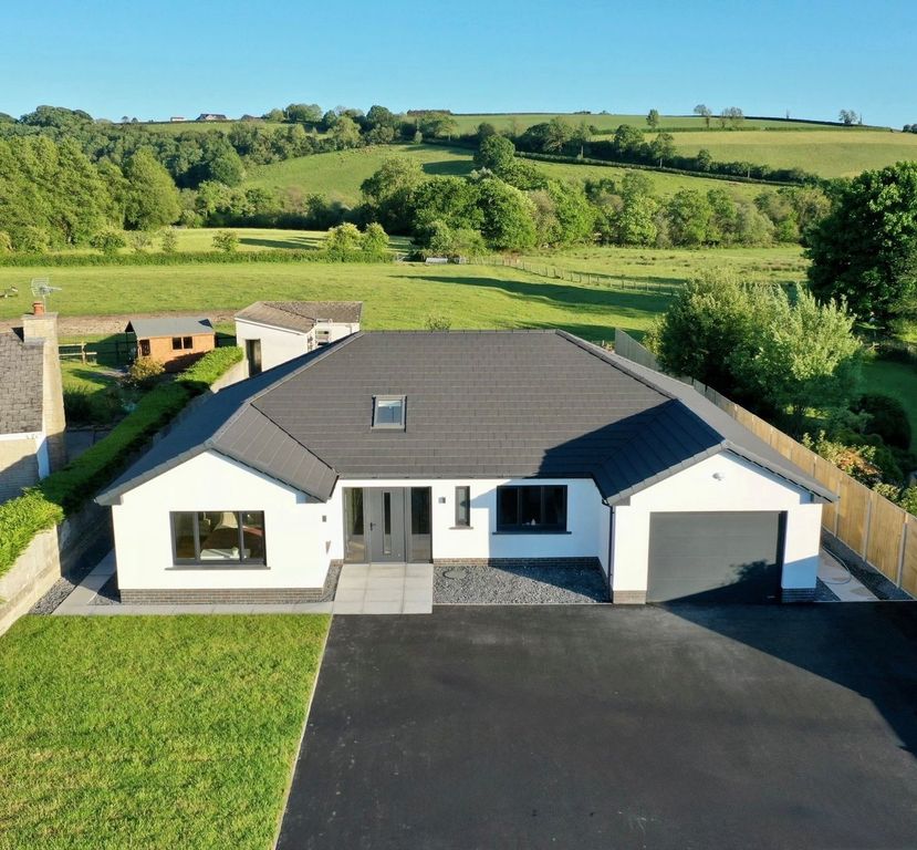 Property photo 1 of 29