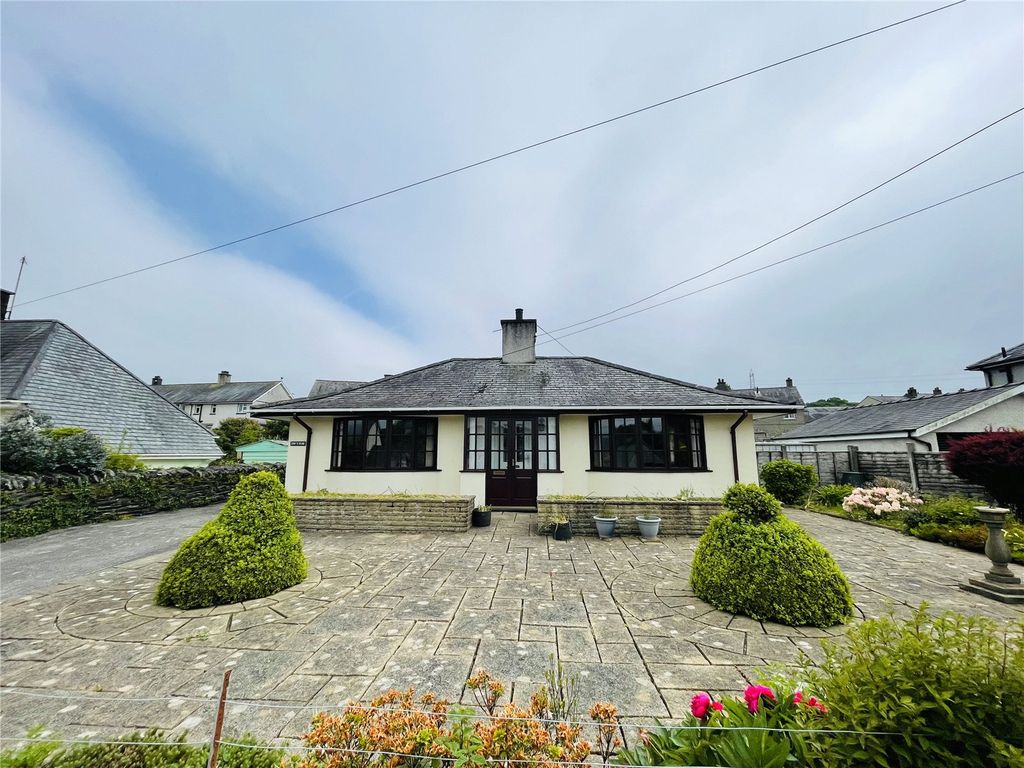 Property photo 1 of 23 Picture No. 01