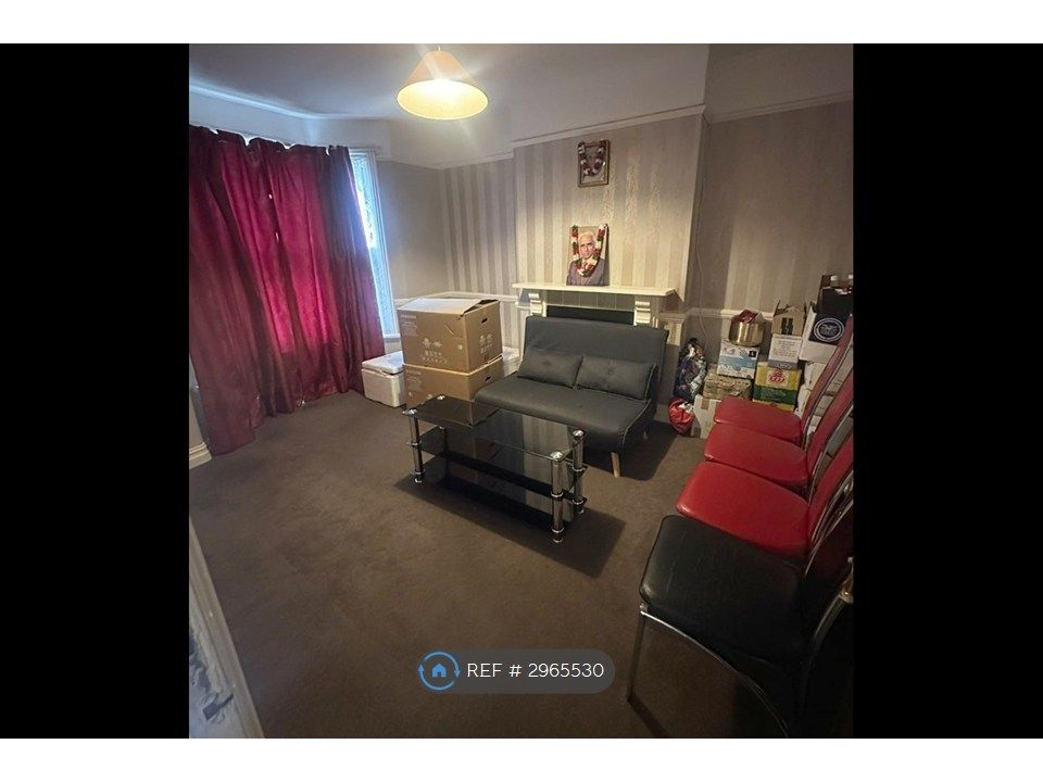 Property photo 3 of 9