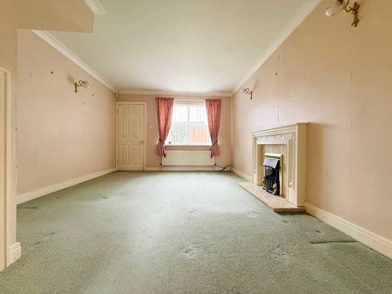 Property photo 3 of 18 Photo 24