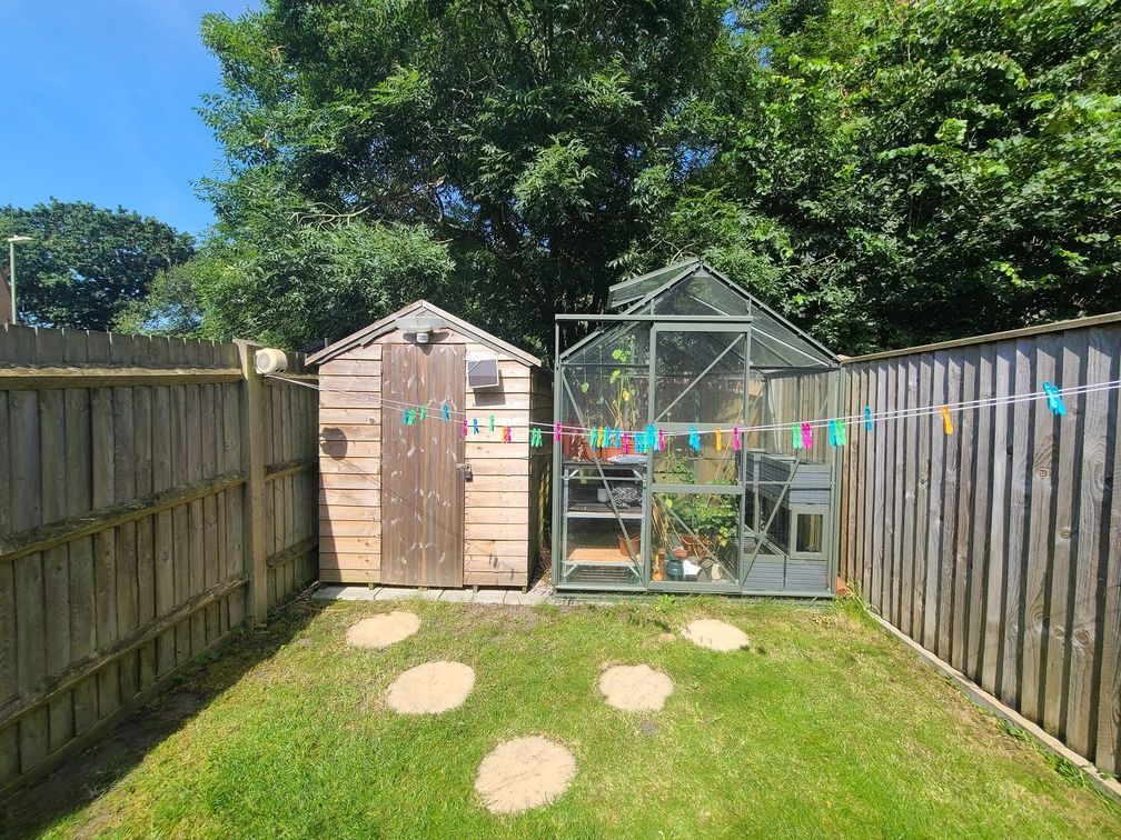 Property photo 3 of 23