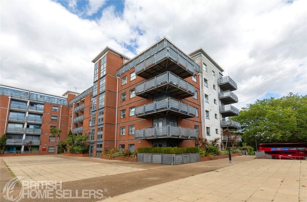 Property photo 1 of 17 Picture No. 04