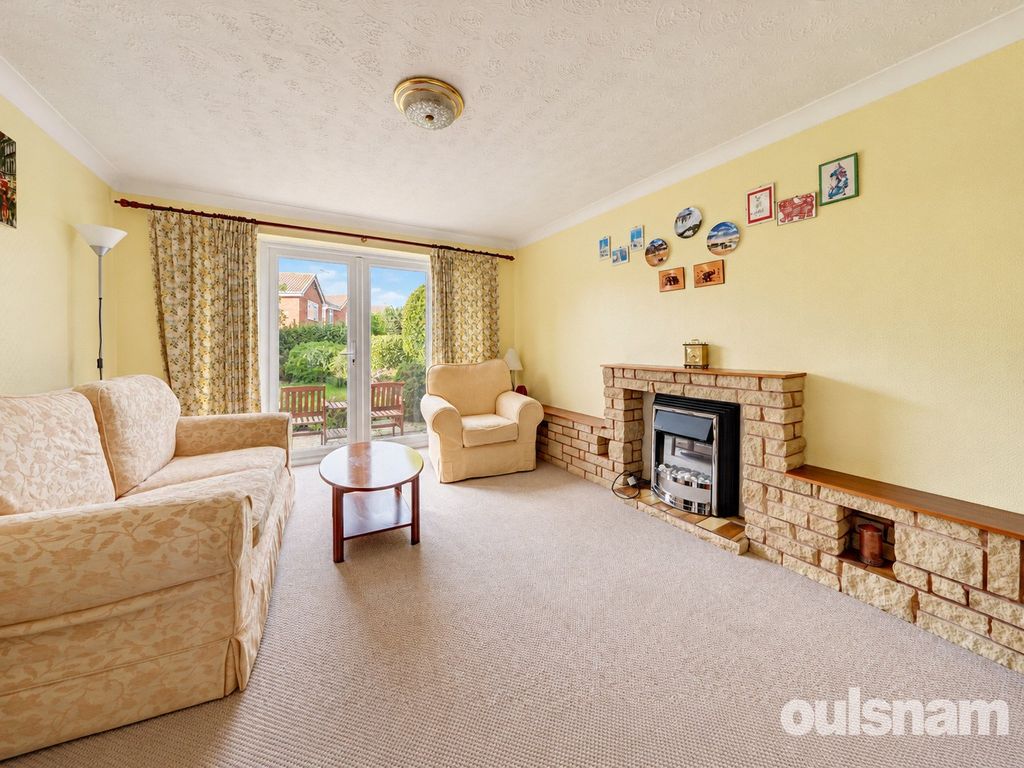 Property photo 2 of 17 Picture No. 24