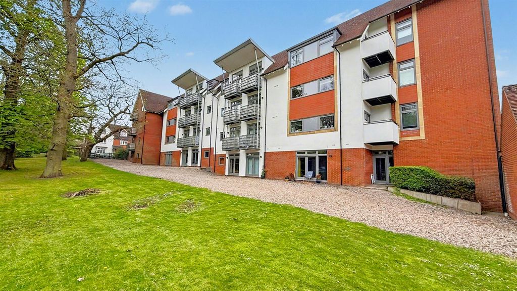 Property photo 1 of 15 16.Jpeg