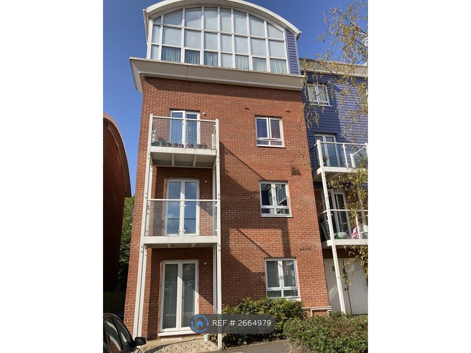 Property photo 2 of 10 Floor 1