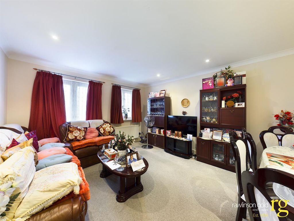 Property photo 3 of 8 Cam00154P1-Pr0028-Still02.Jpg