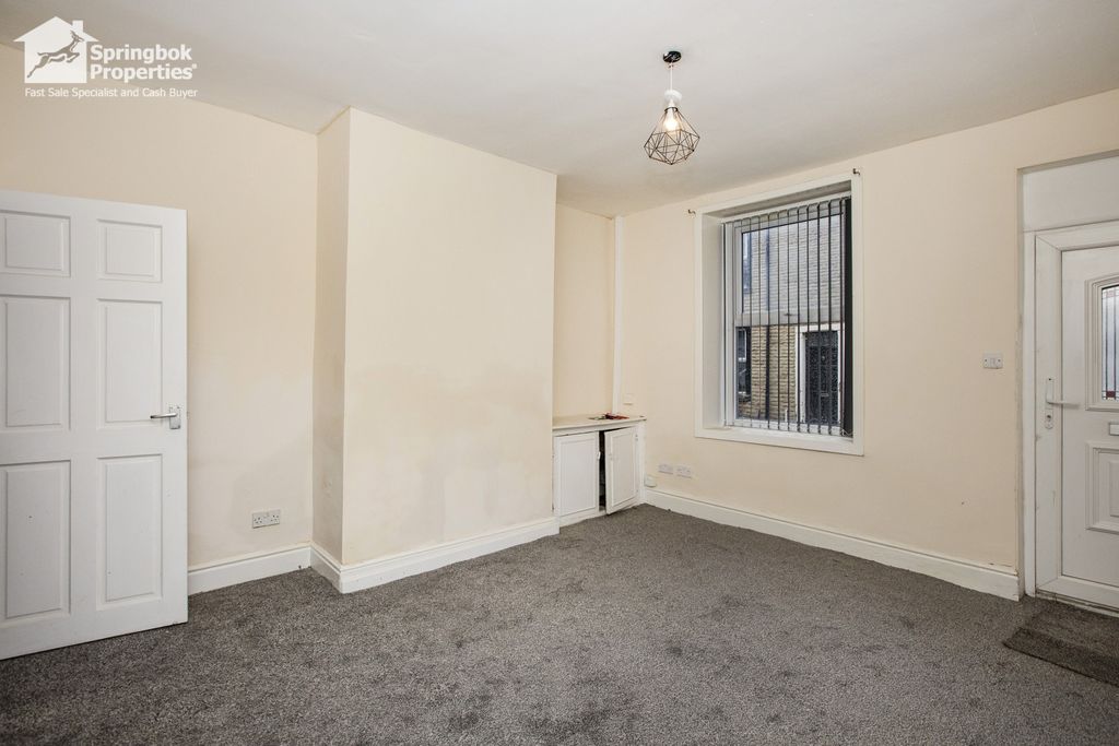 Property photo 3 of 11 Image 3