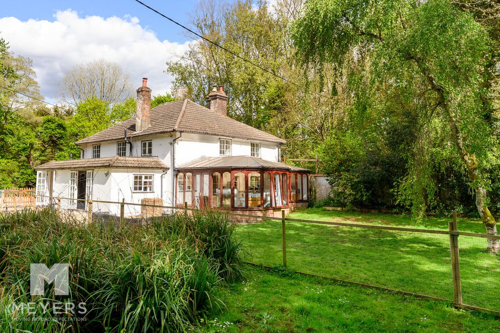 Property photo 3 of 29