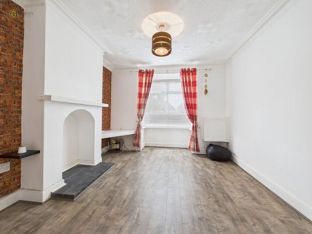 Property photo 2 of 24