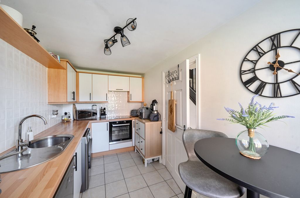 Property photo 2 of 19 1478284-15-6A3534...