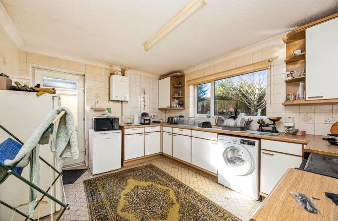 Property photo 3 of 20