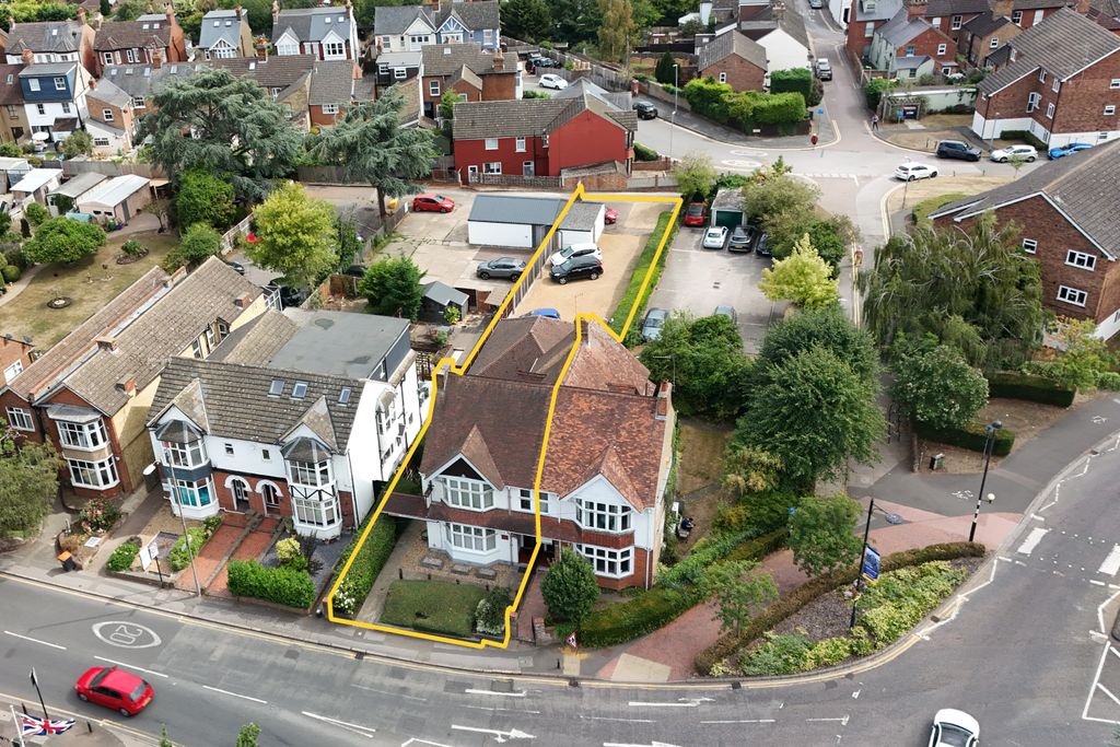 Property photo 1 of 22 30 Hockliffe Street, Leighton Buzzard Lu7 1Hj