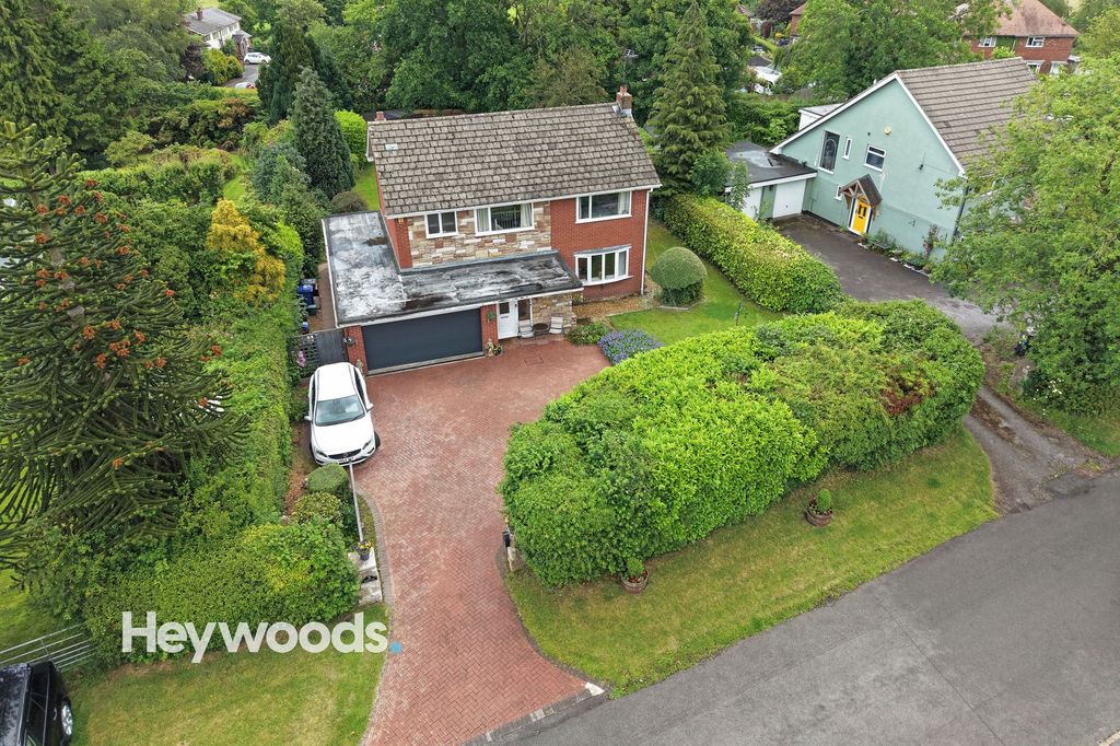 Property photo 1 of 54