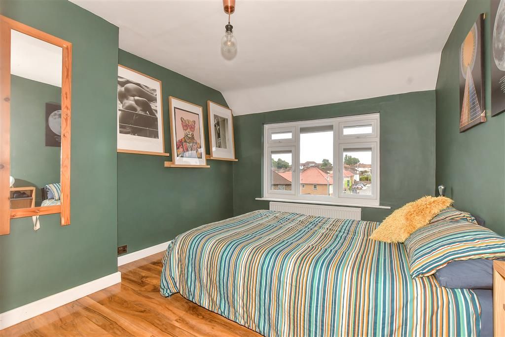 Property photo 1 of 8 Bedroom 1