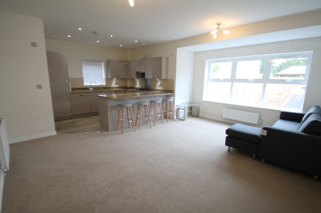 Property photo 3 of 9 Photo 17