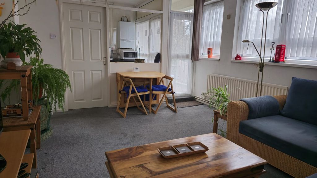 Property photo 2 of 15