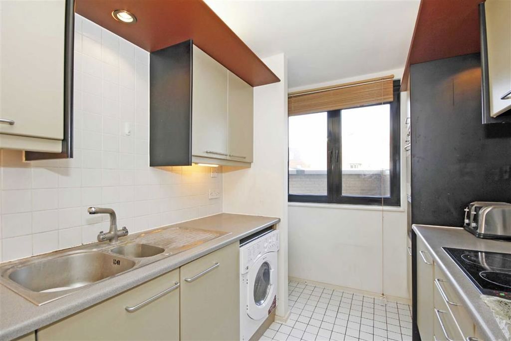 Property photo 2 of 6