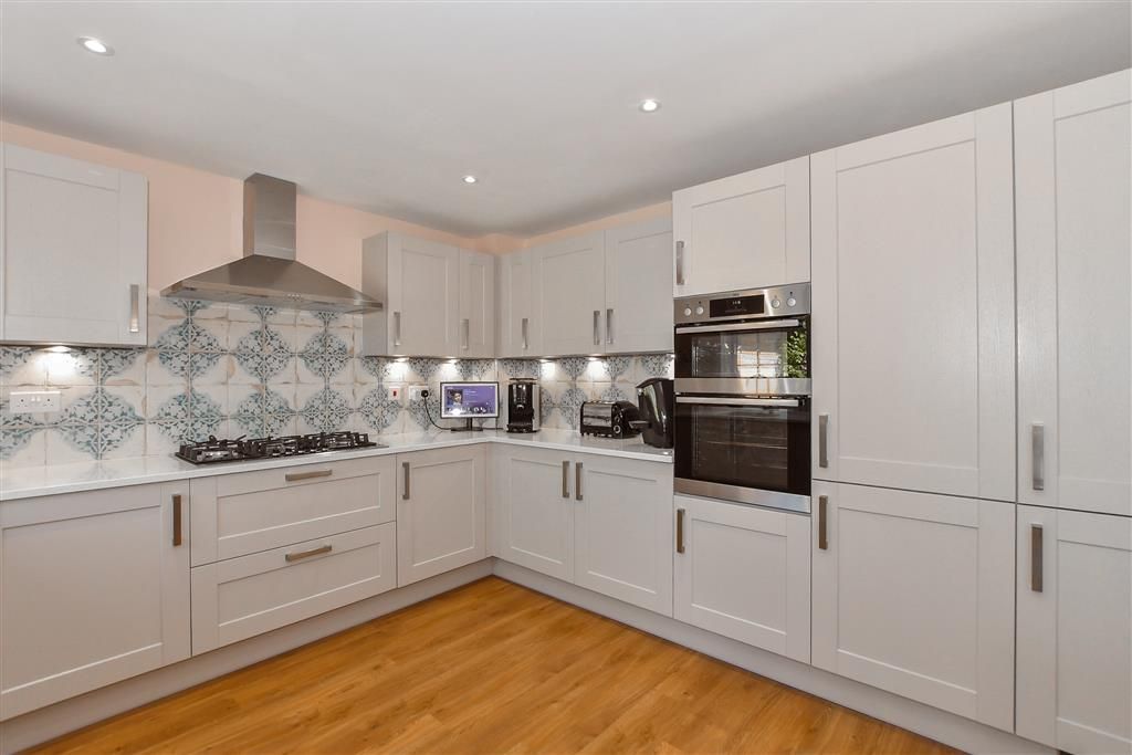 Property photo 1 of 11 Kitchen/Diner