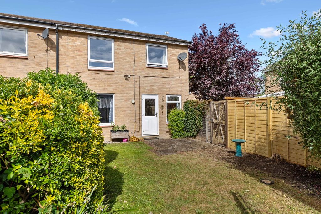 Property photo 1 of 17