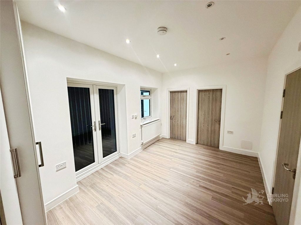 Property photo 1 of 7 Reception Room