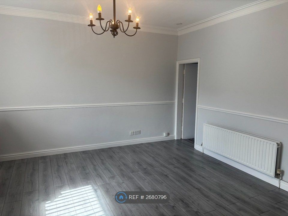 Property photo 2 of 4 Lounge Area