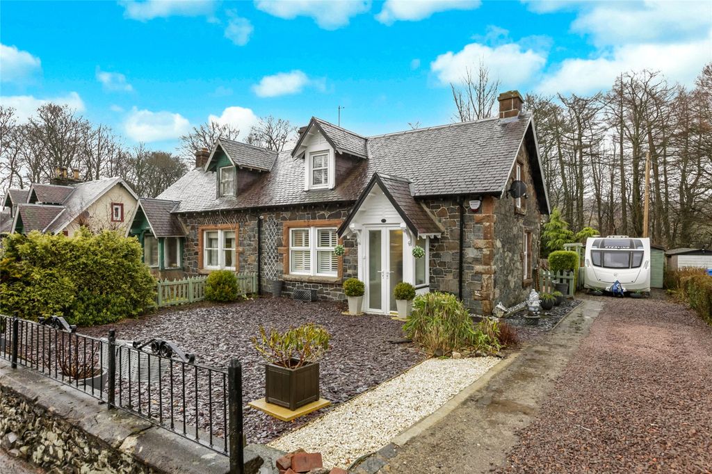 Property photo 1 of 21 Picture No. 01