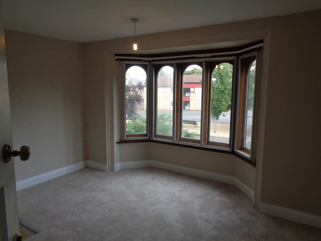 Property photo 3 of 9 Dsc00330