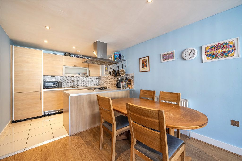 Property photo 3 of 13 Picture No. 05