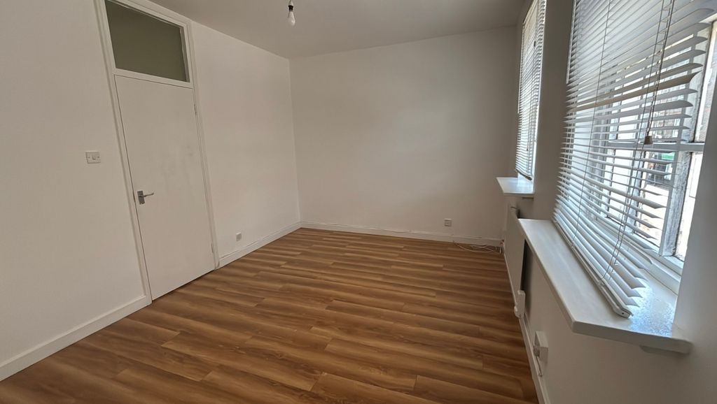 Property photo 3 of 8 Img_0530