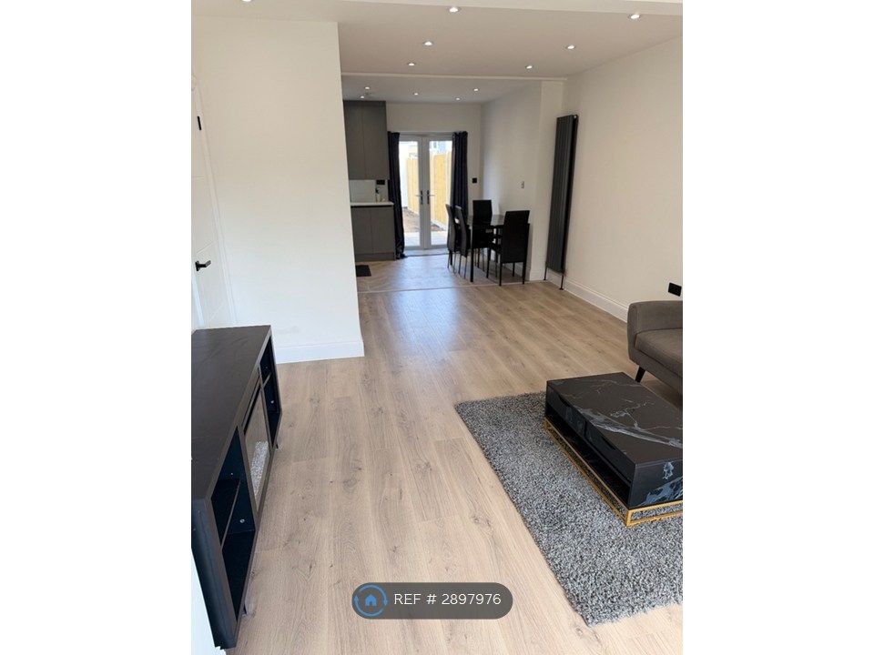 Property photo 3 of 13 Dining And Open Plan