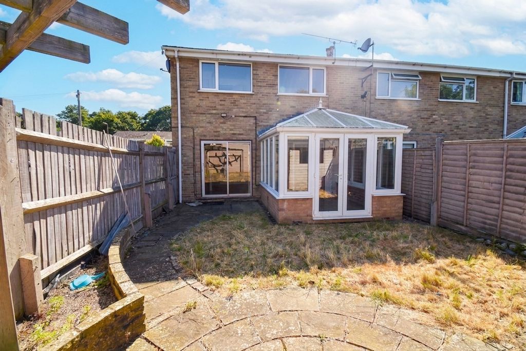 Property photo 3 of 13