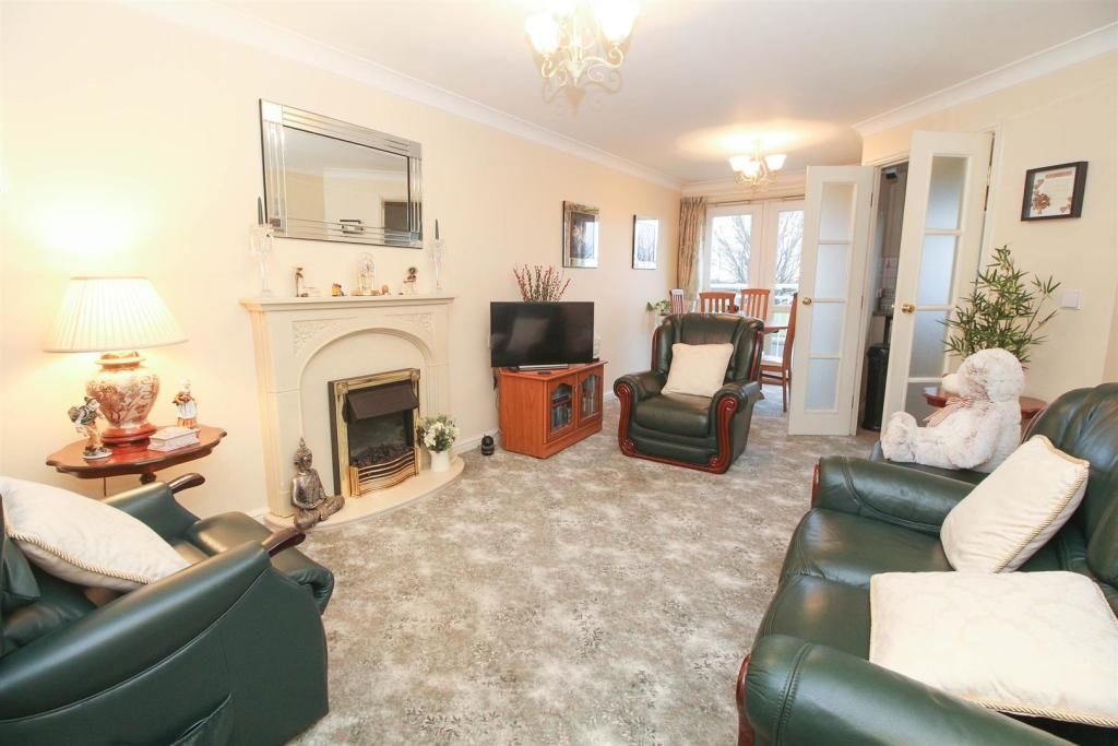 Property photo 2 of 10