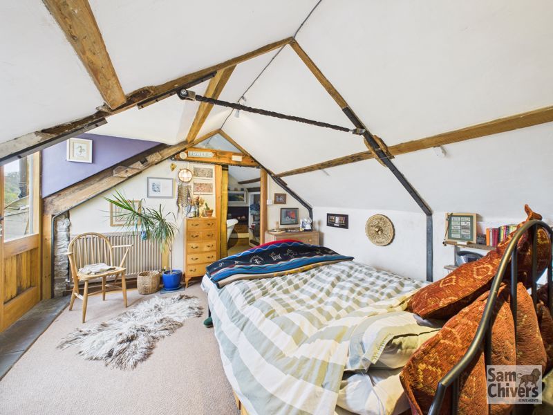 Property photo 2 of 18 Photo 18