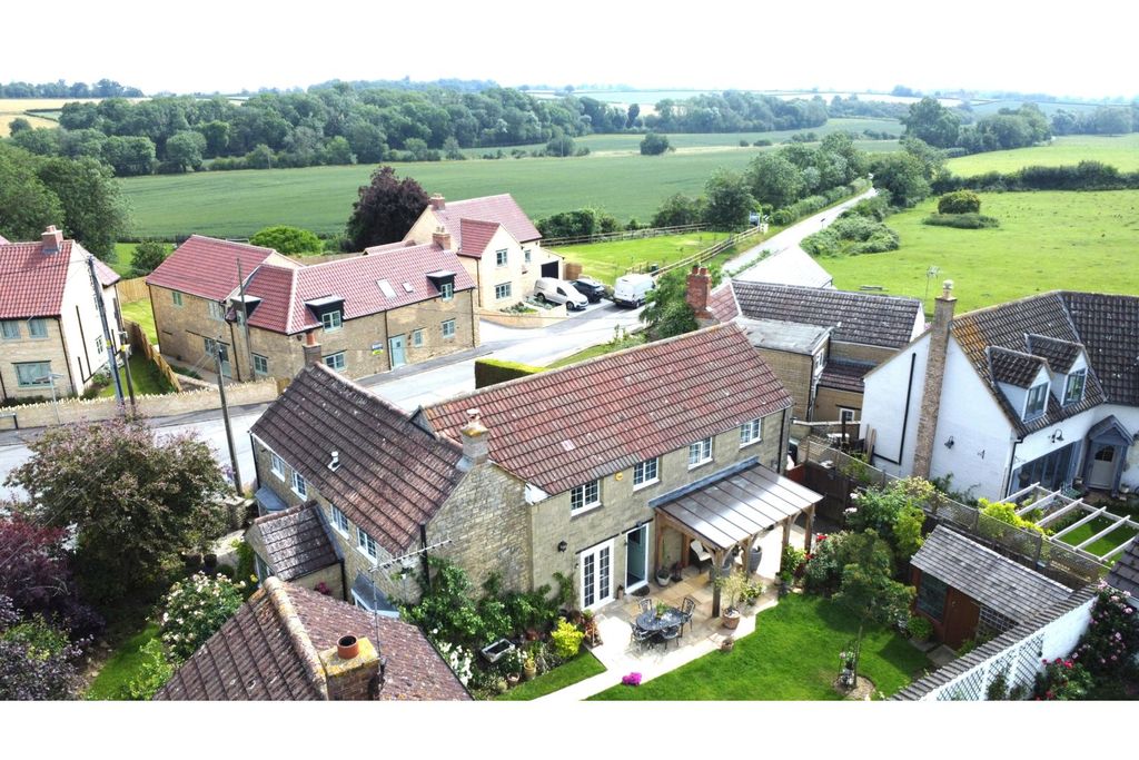 Property photo 1 of 32 Aerial View