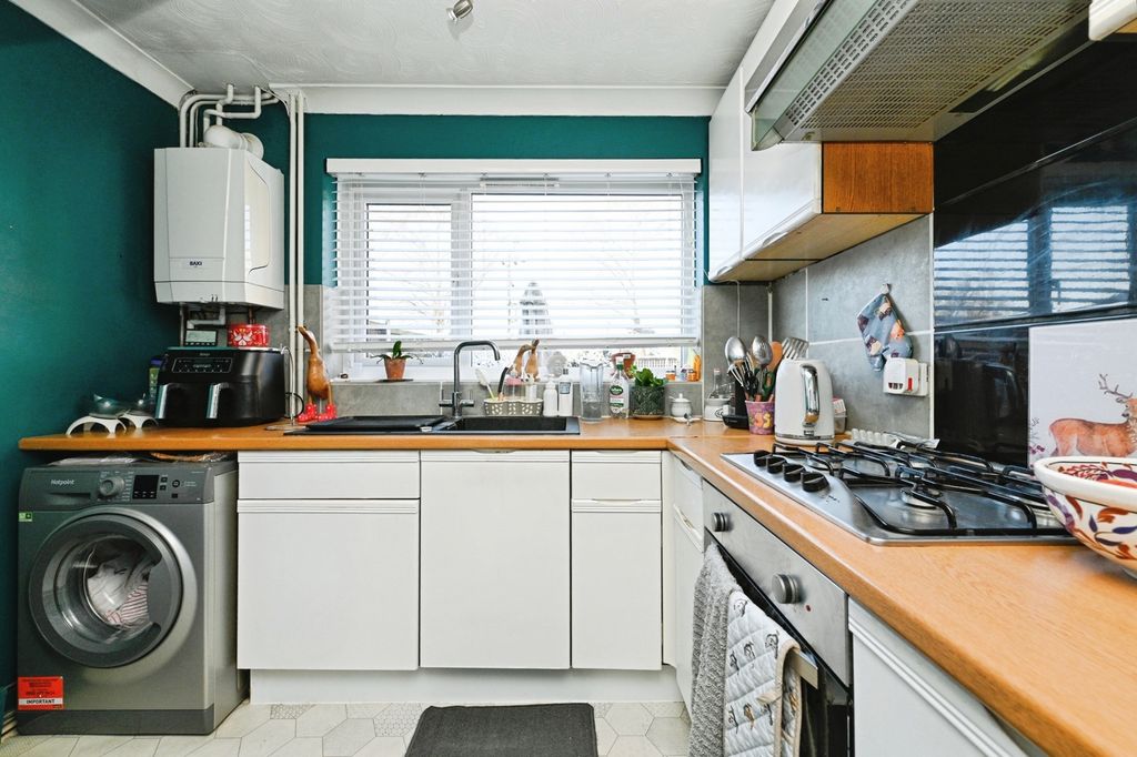 Property photo 2 of 14 Pbox-Img.Jpg