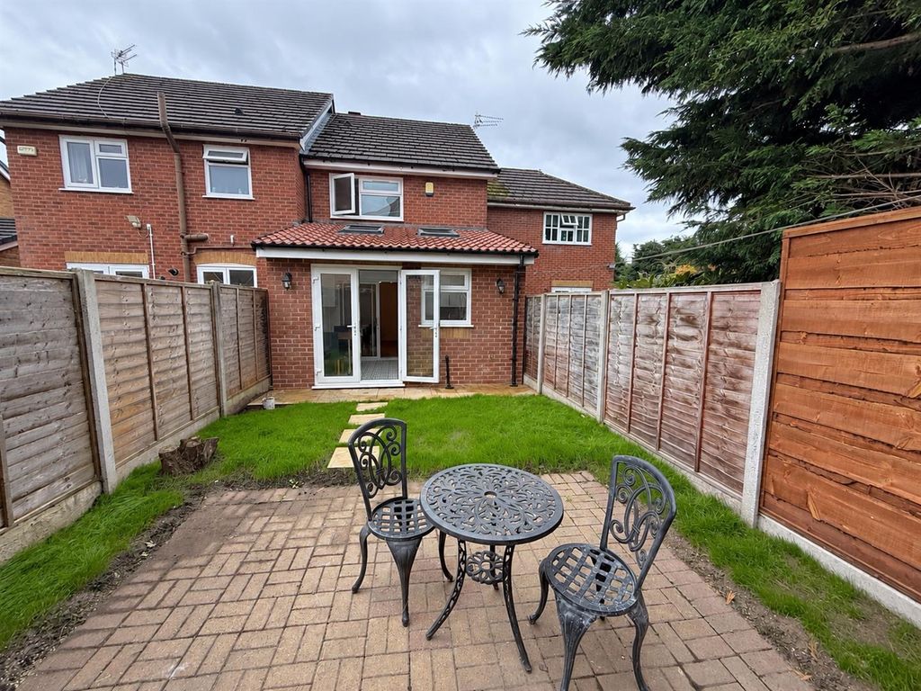 Property photo 3 of 18