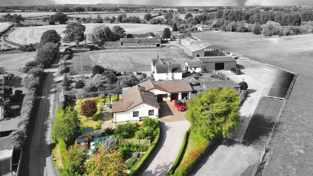 Property photo 1 of 28