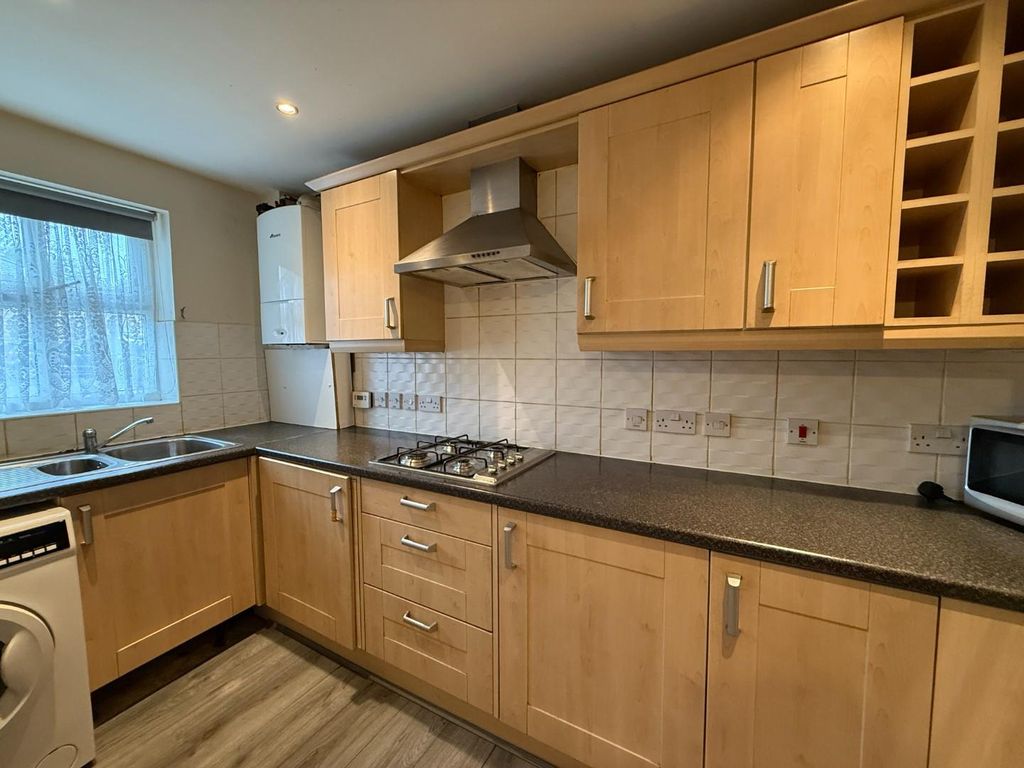 Property photo 2 of 16 Img_6034.Jpg